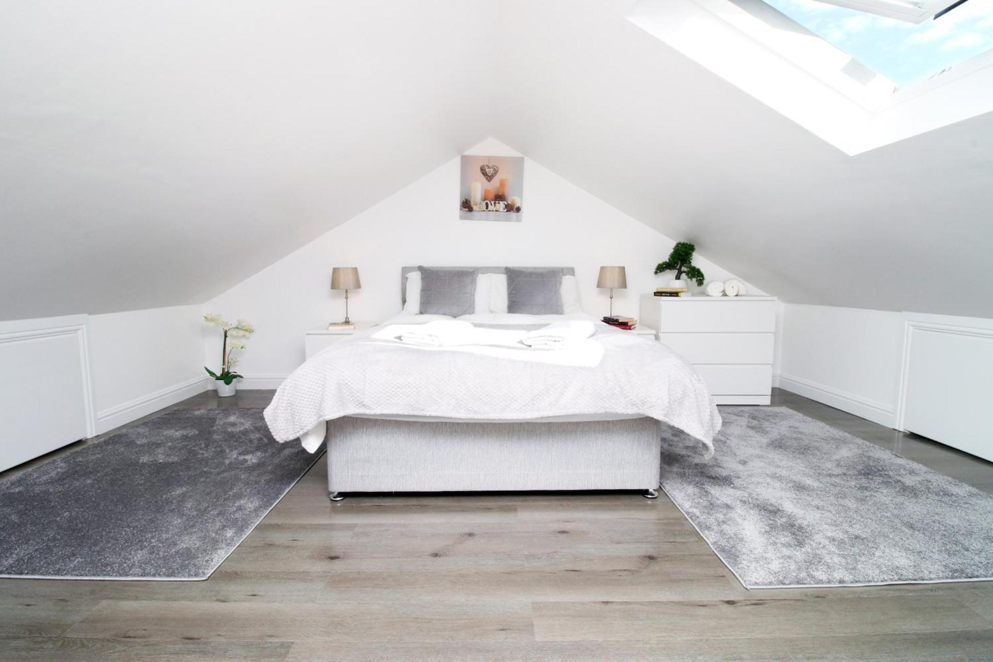 Modern Guesthouse, Fast Wi-Fi, Street Free Parking, Central, Fully Equipped Cardiff Eksteriør billede