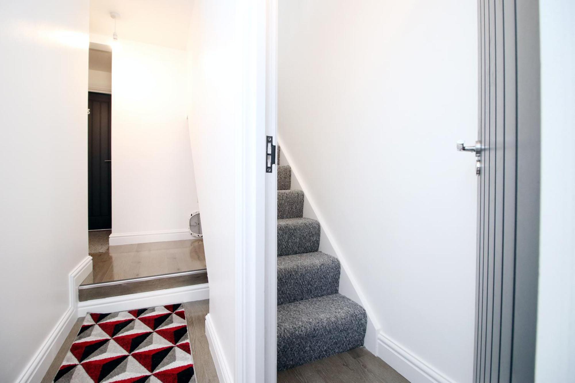 Modern Guesthouse, Fast Wi-Fi, Street Free Parking, Central, Fully Equipped Cardiff Eksteriør billede