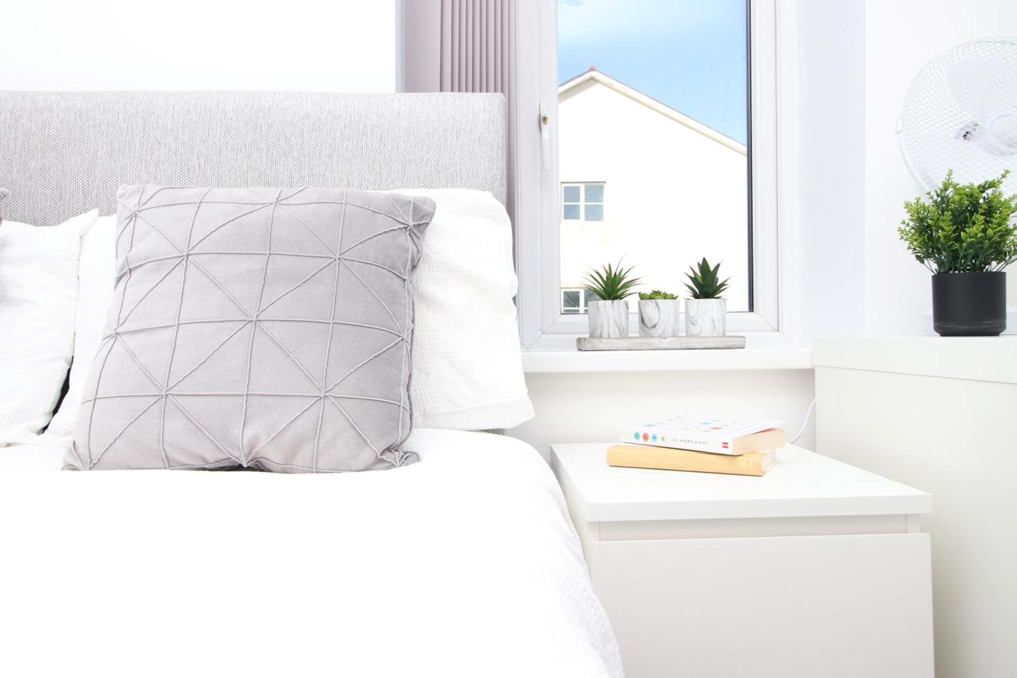 Modern Guesthouse, Fast Wi-Fi, Street Free Parking, Central, Fully Equipped Cardiff Eksteriør billede